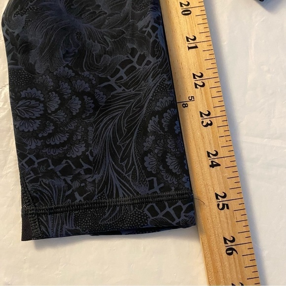 Lululemon Train Times 7/8 Pant Tight Nouveau Mach Blue Black size 4 W5AOQS - Picture 8 of 9